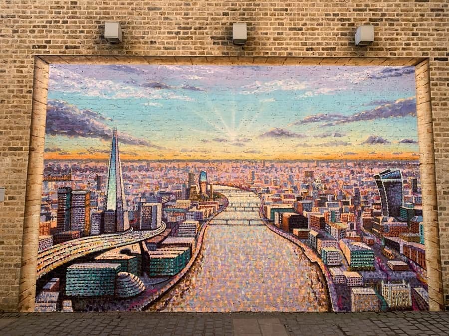 London cityscape mural by Jimmy C