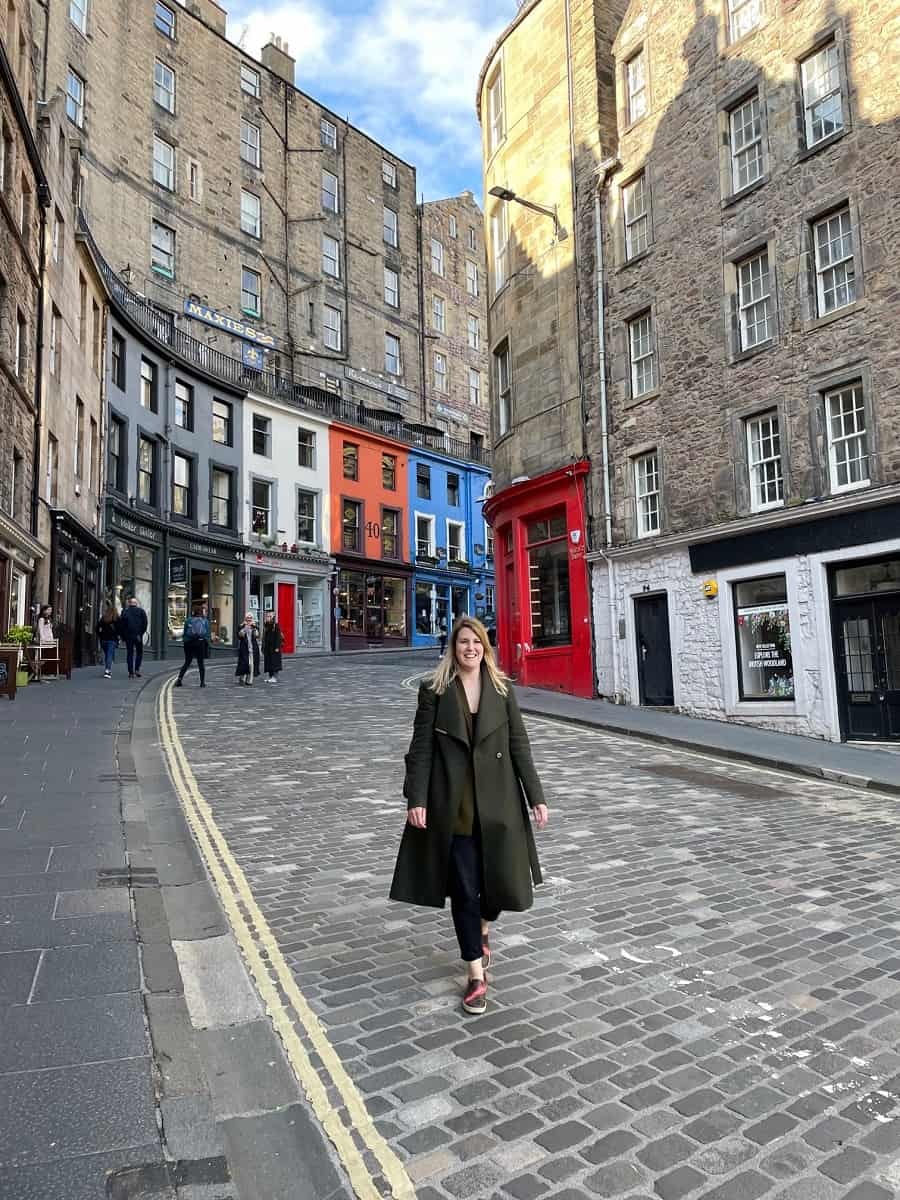 Colourful Victoria Street in Edinburgh